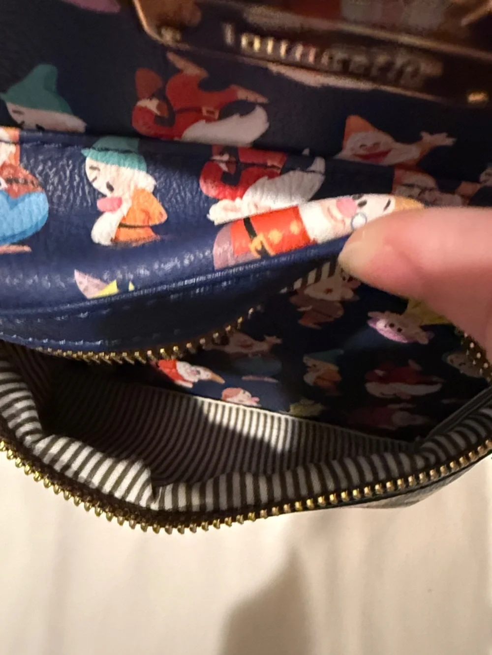 Loungefly Disney Seven Dwarfs Mini Backpack - Picture 8 of 10